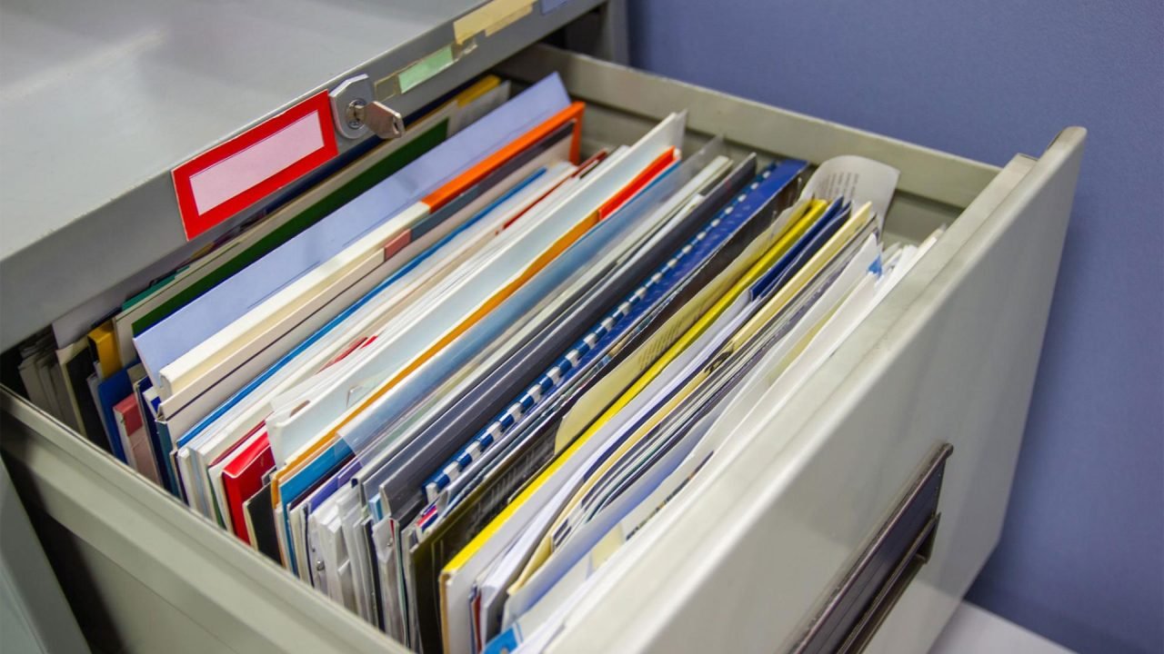 storing-business-documents